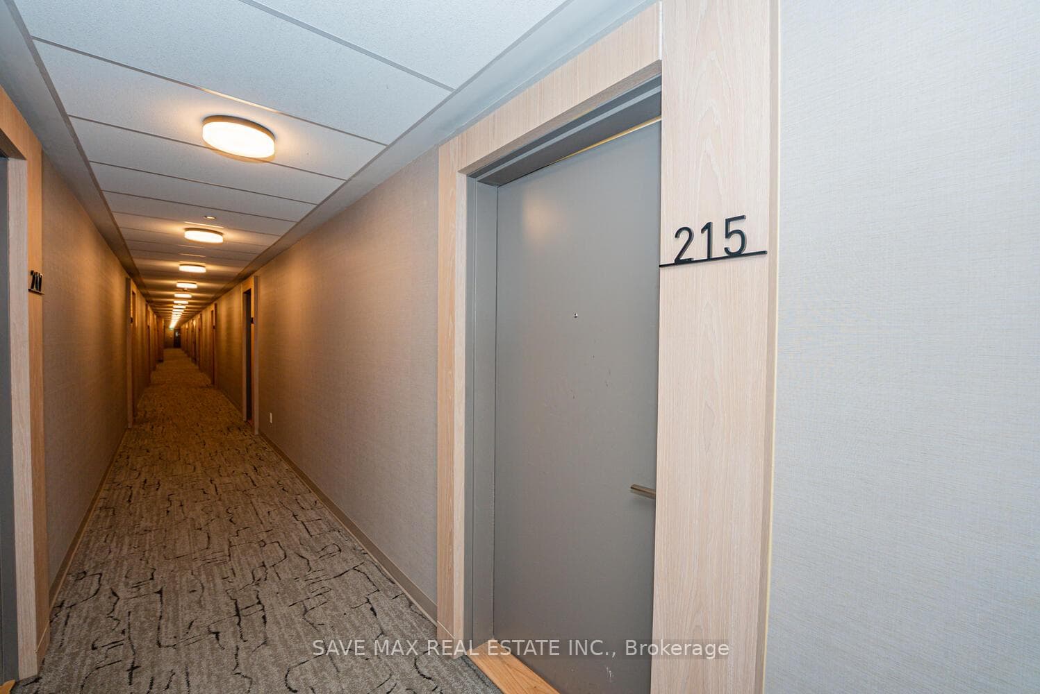 155 Downsview Park Boulevard Unit 215 photo 1
