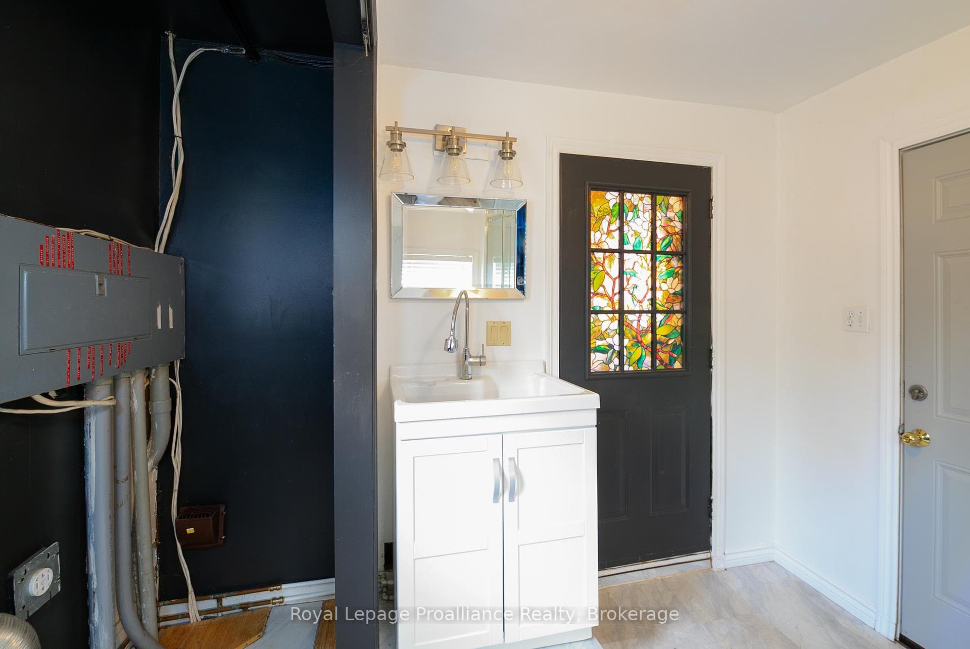 83 Moira Street photo 11