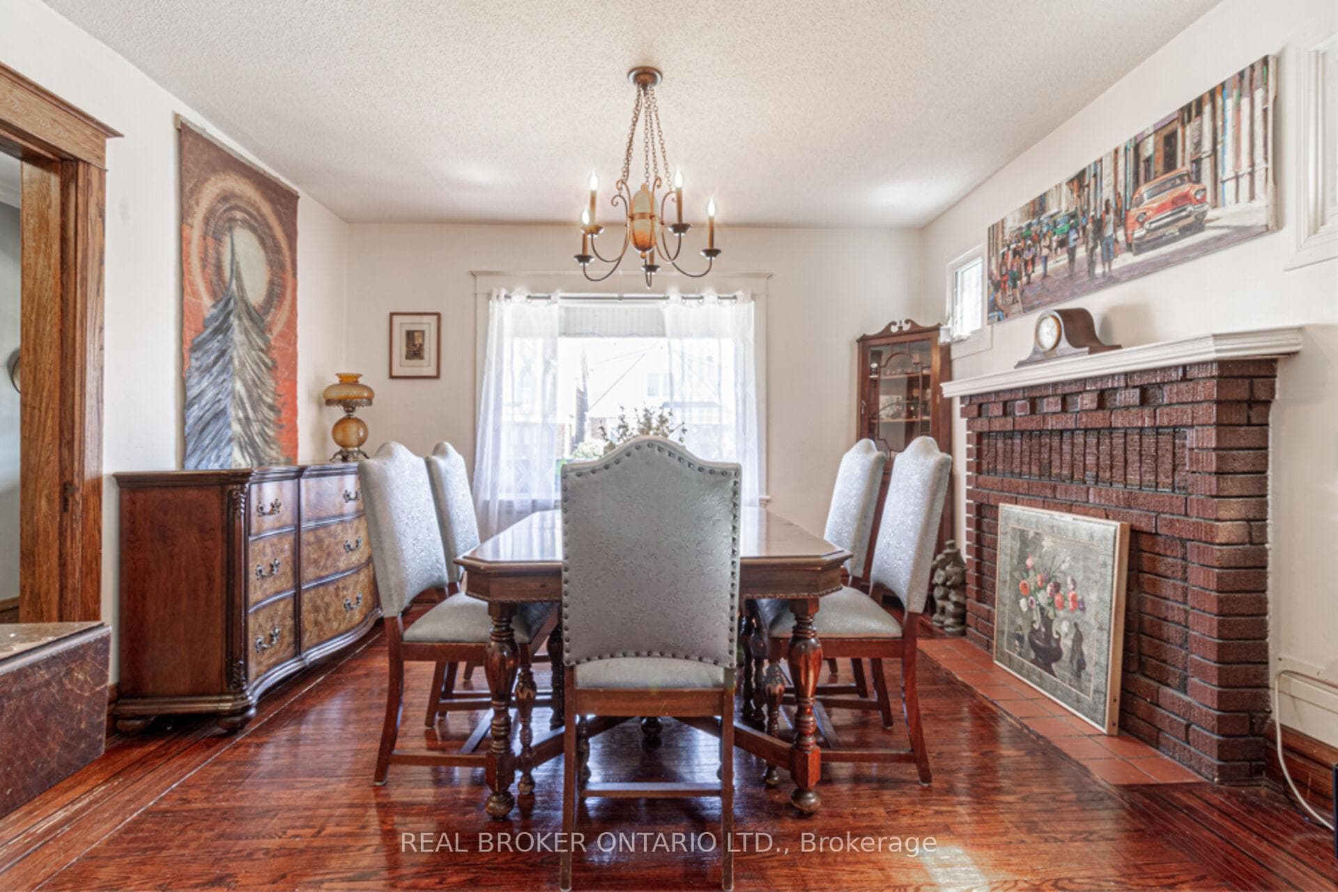 165 Leinster Avenue photo 5