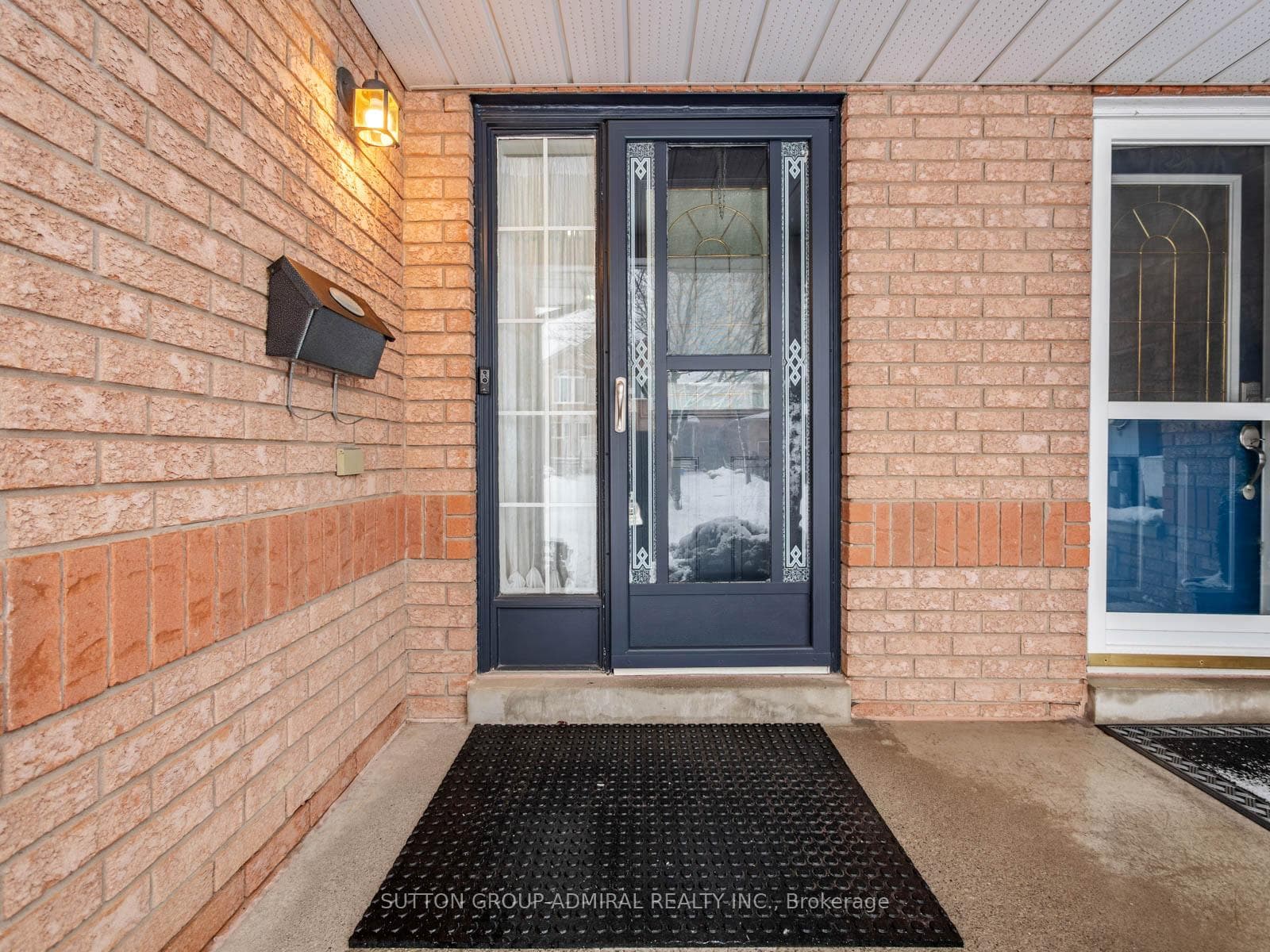 81 Parktree Drive photo 2