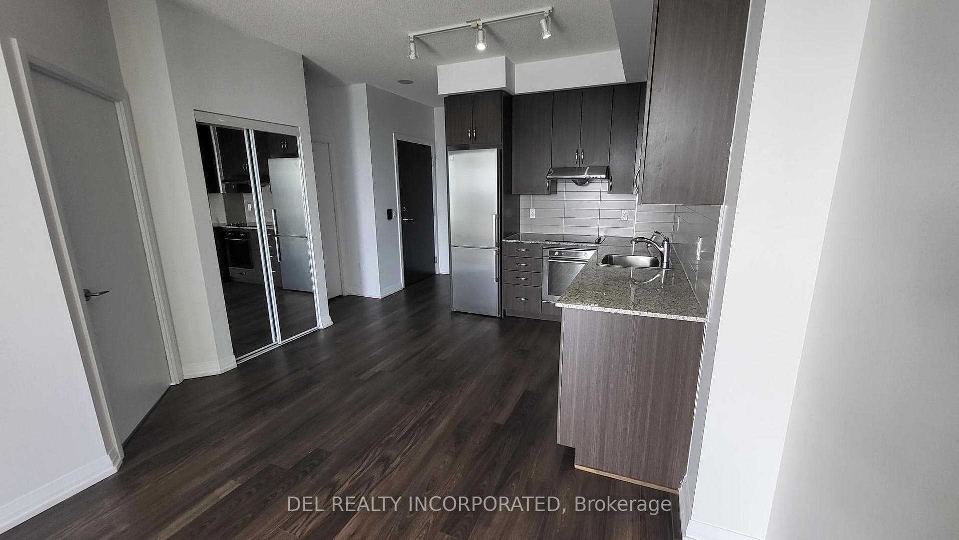 55 Ann O'reilly Road Unit 2607 photo 3
