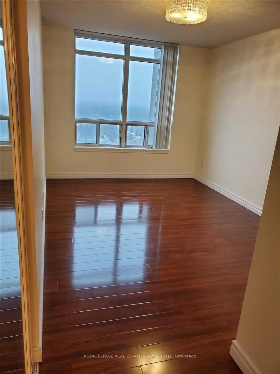 8 Hillcrest Avenue Unit 2015 photo 9