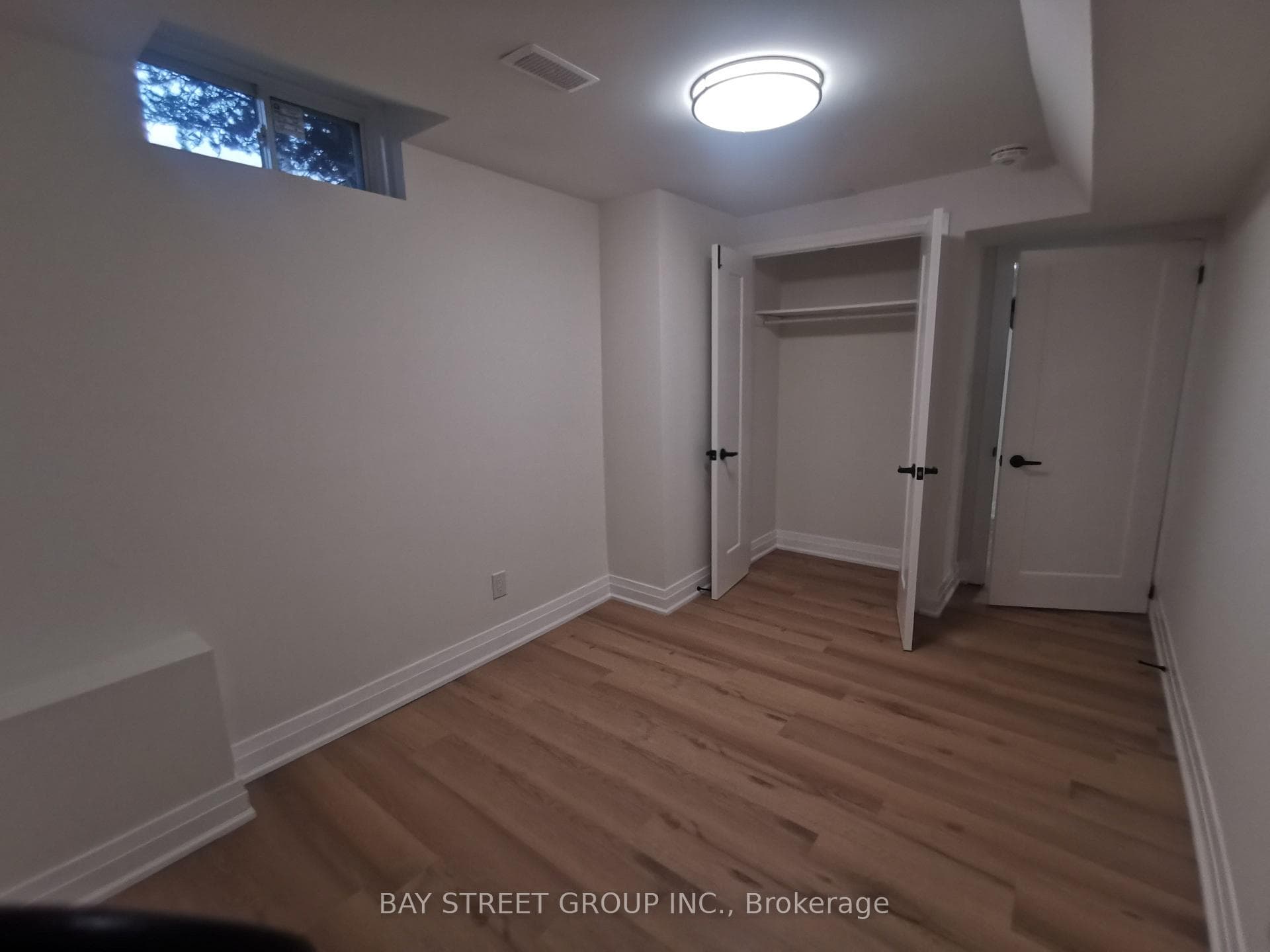 3 Feltham Road Unit Basement photo 14