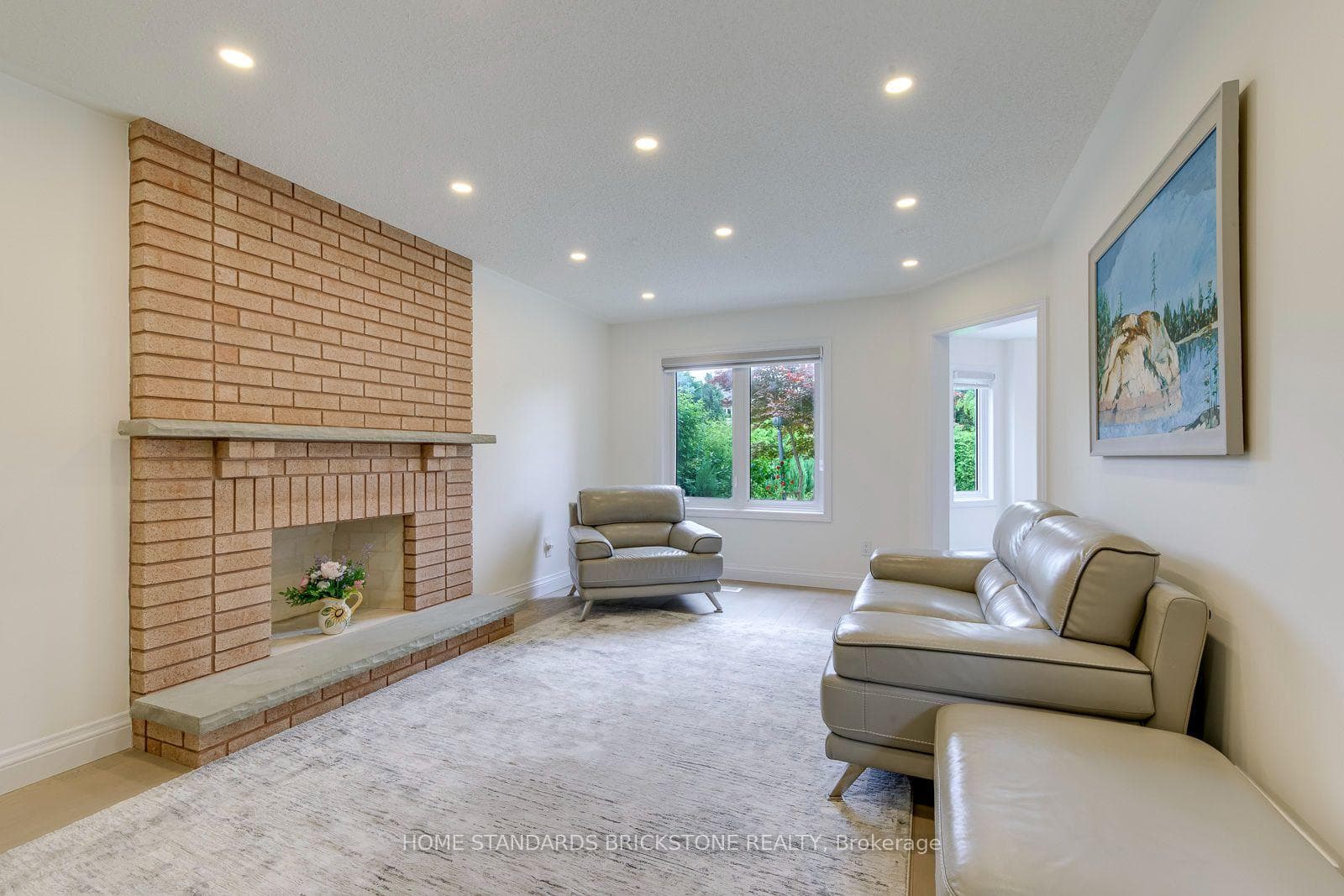 15 Samuel Crescent photo 5