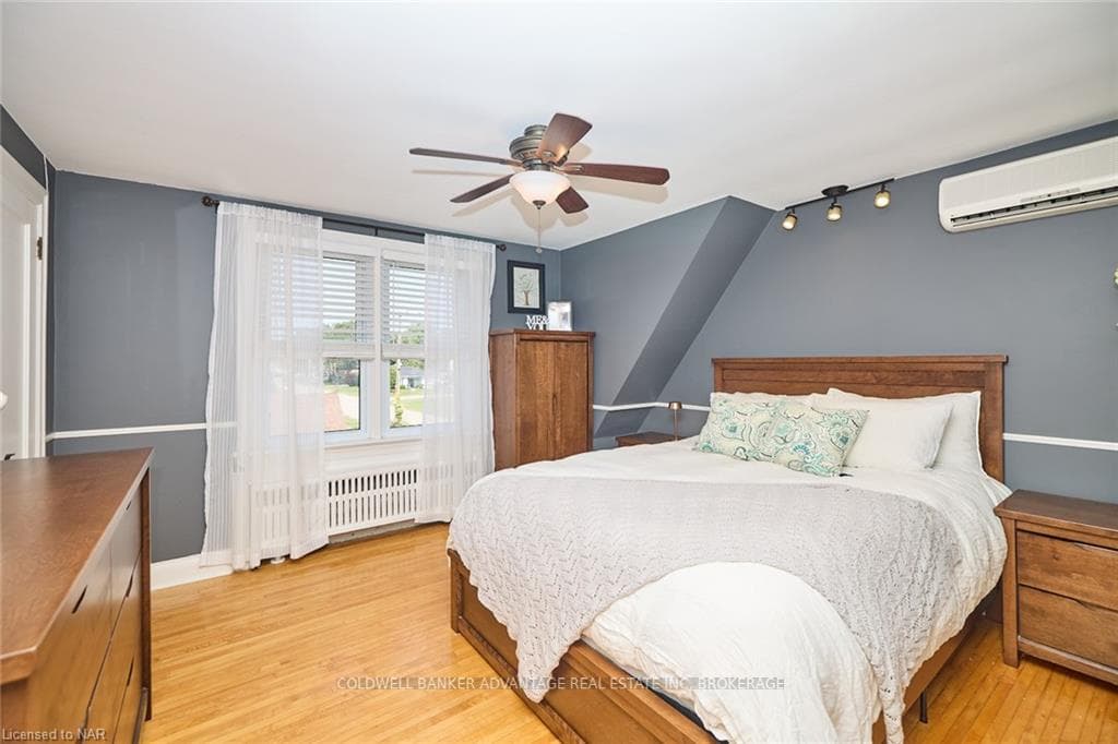 44 CLARE Avenue photo 20