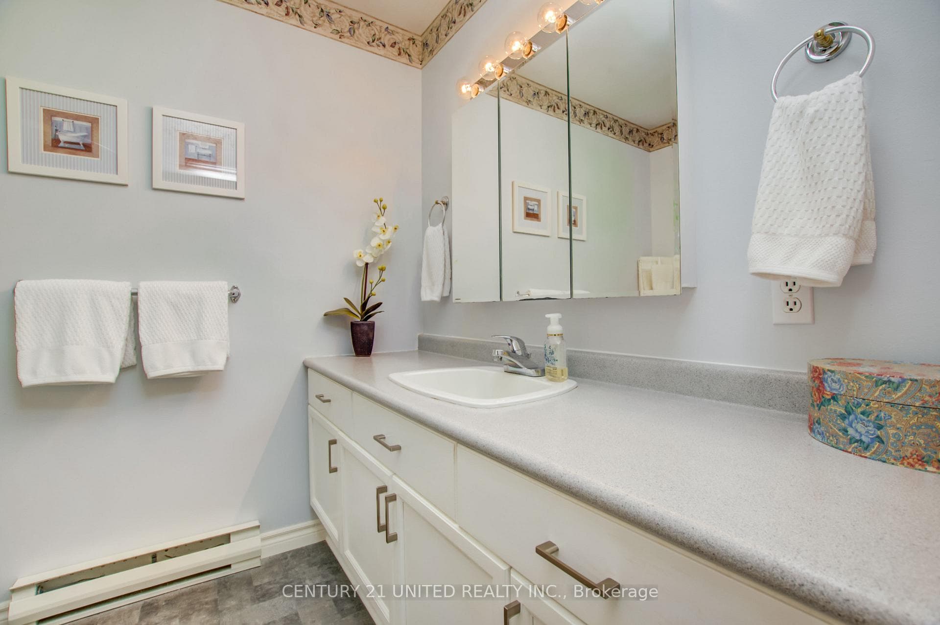 86 Hearthstone Road photo 17