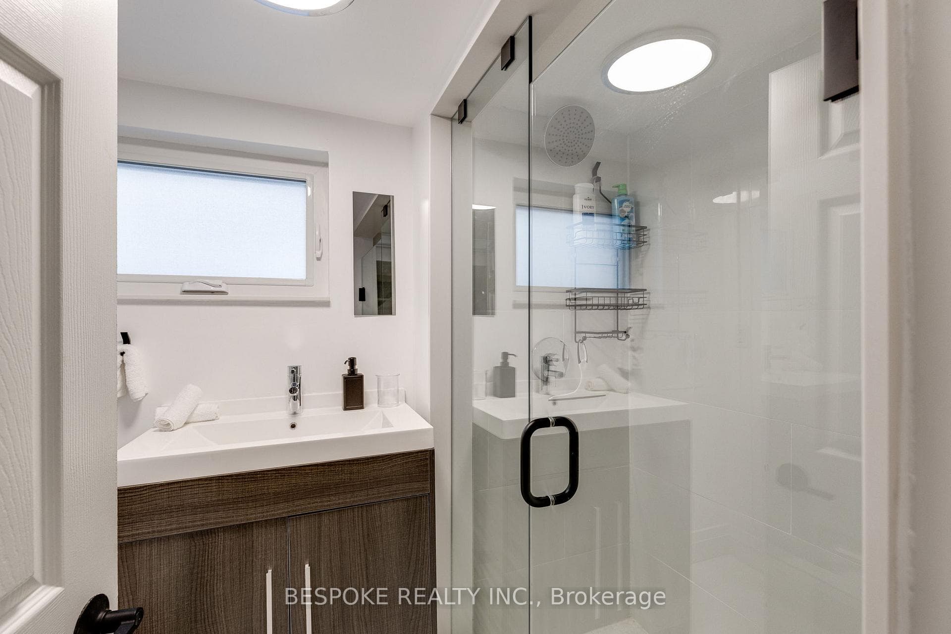 129 Shanly Street photo 30
