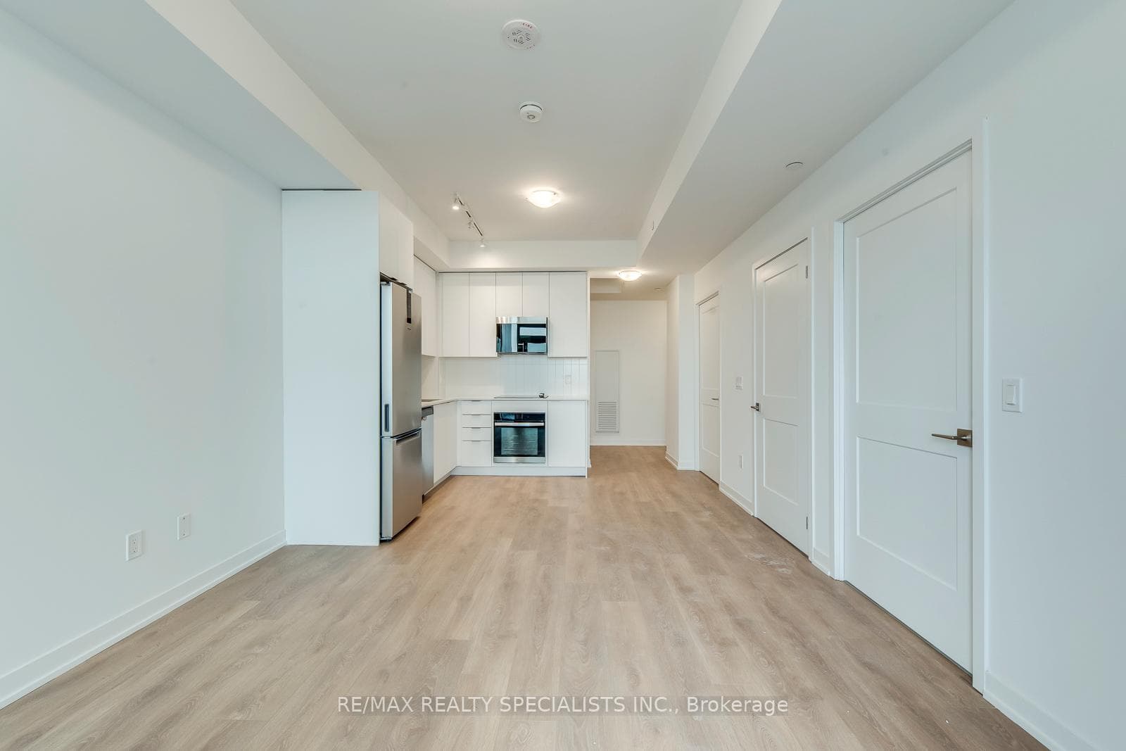 10 Abeja Street Unit 921 photo 17