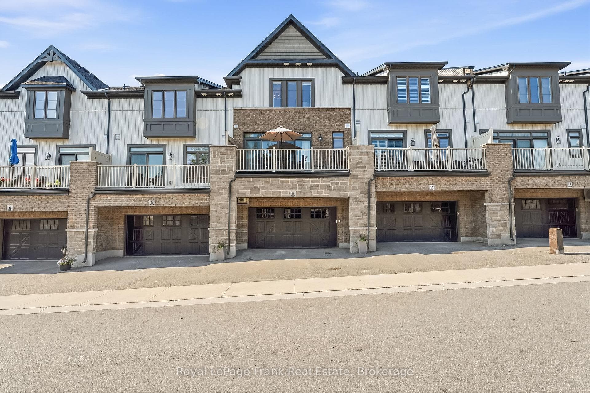 27 Shand Lane photo 39