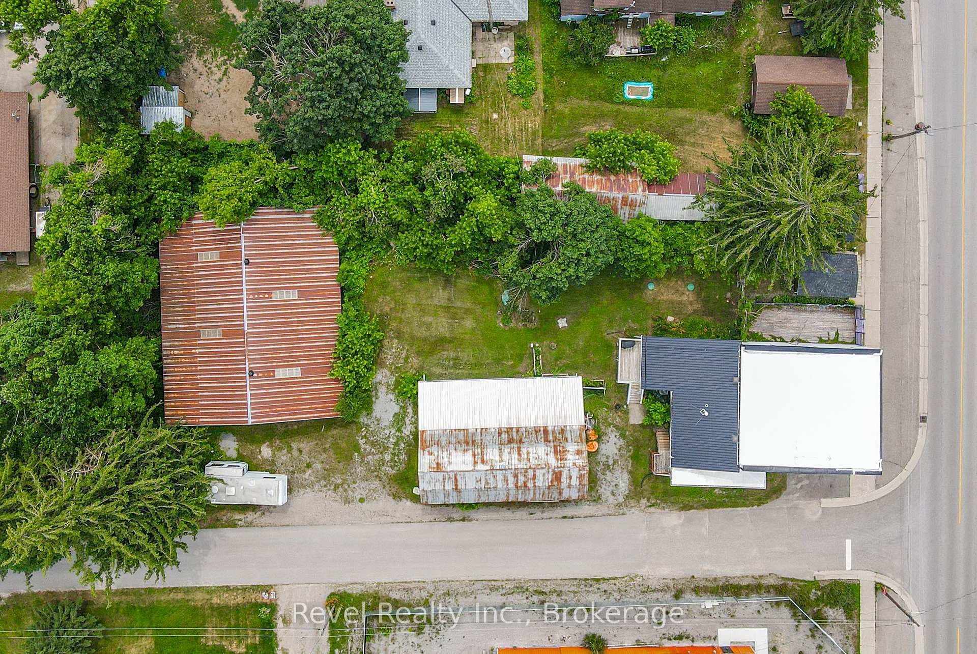 1718 Kirkfield Road photo 22