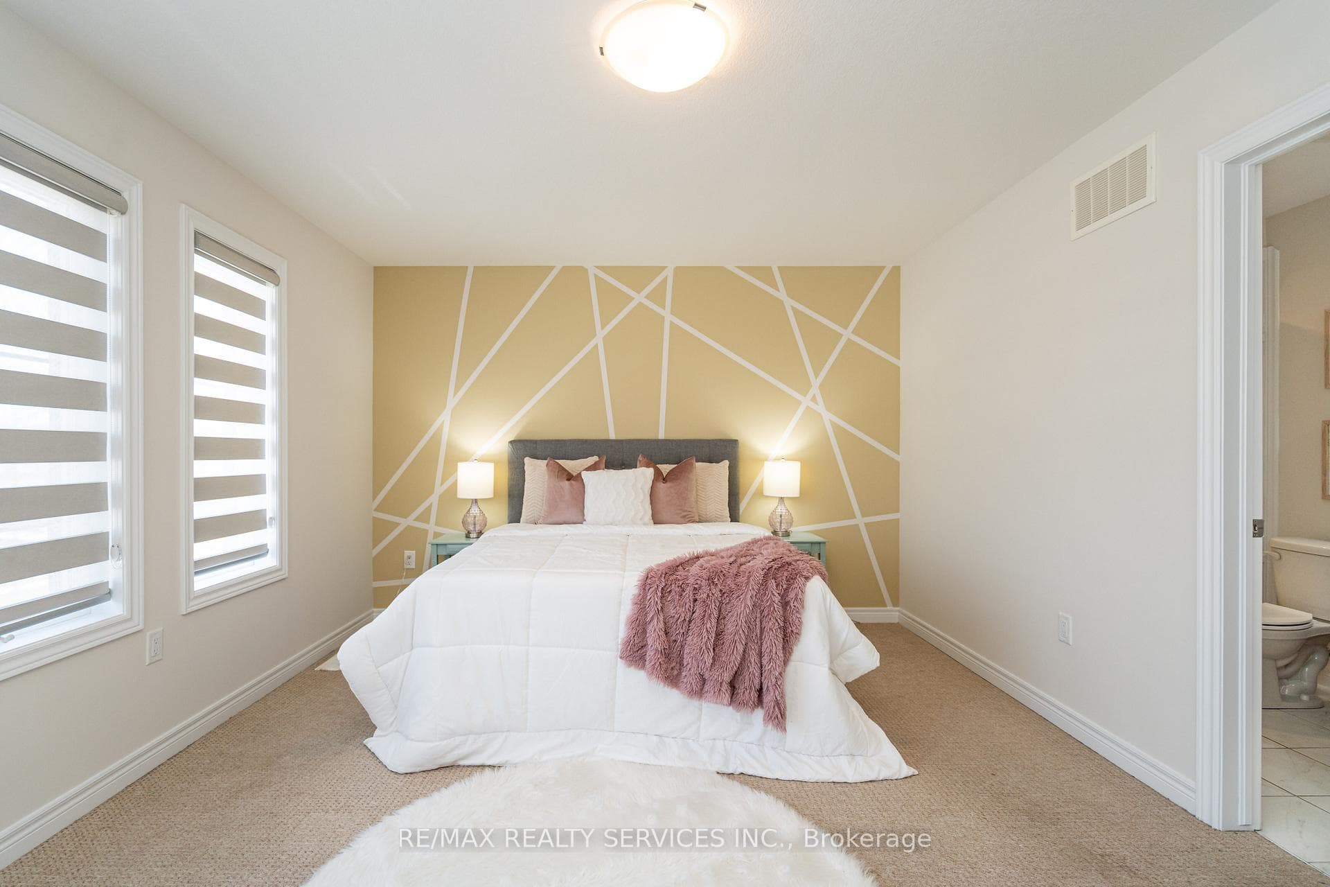 7 Baker Lane photo 33