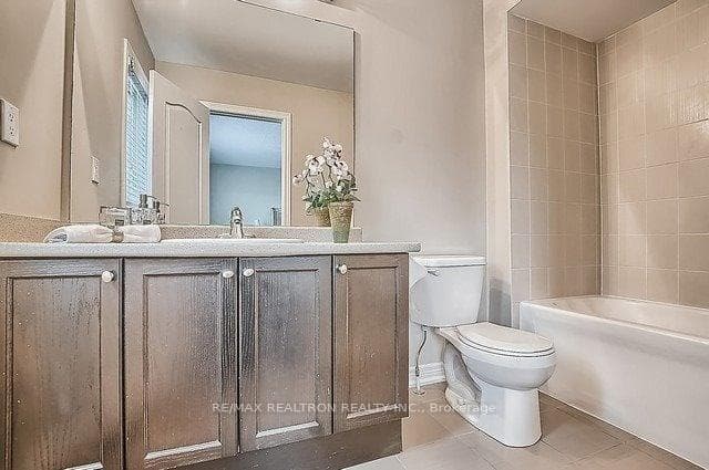 11 Matthewson Avenue photo 17