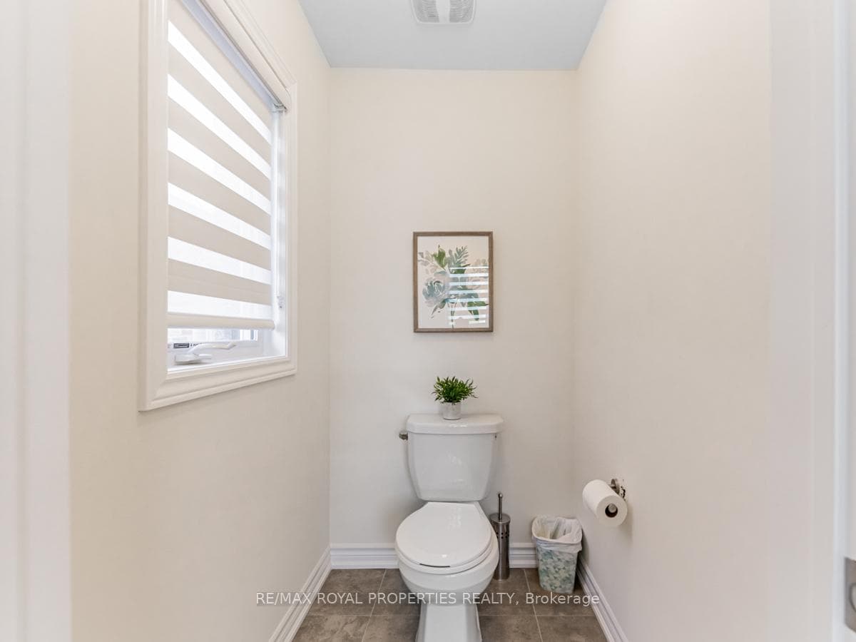 287 Fleetwood Drive photo 29