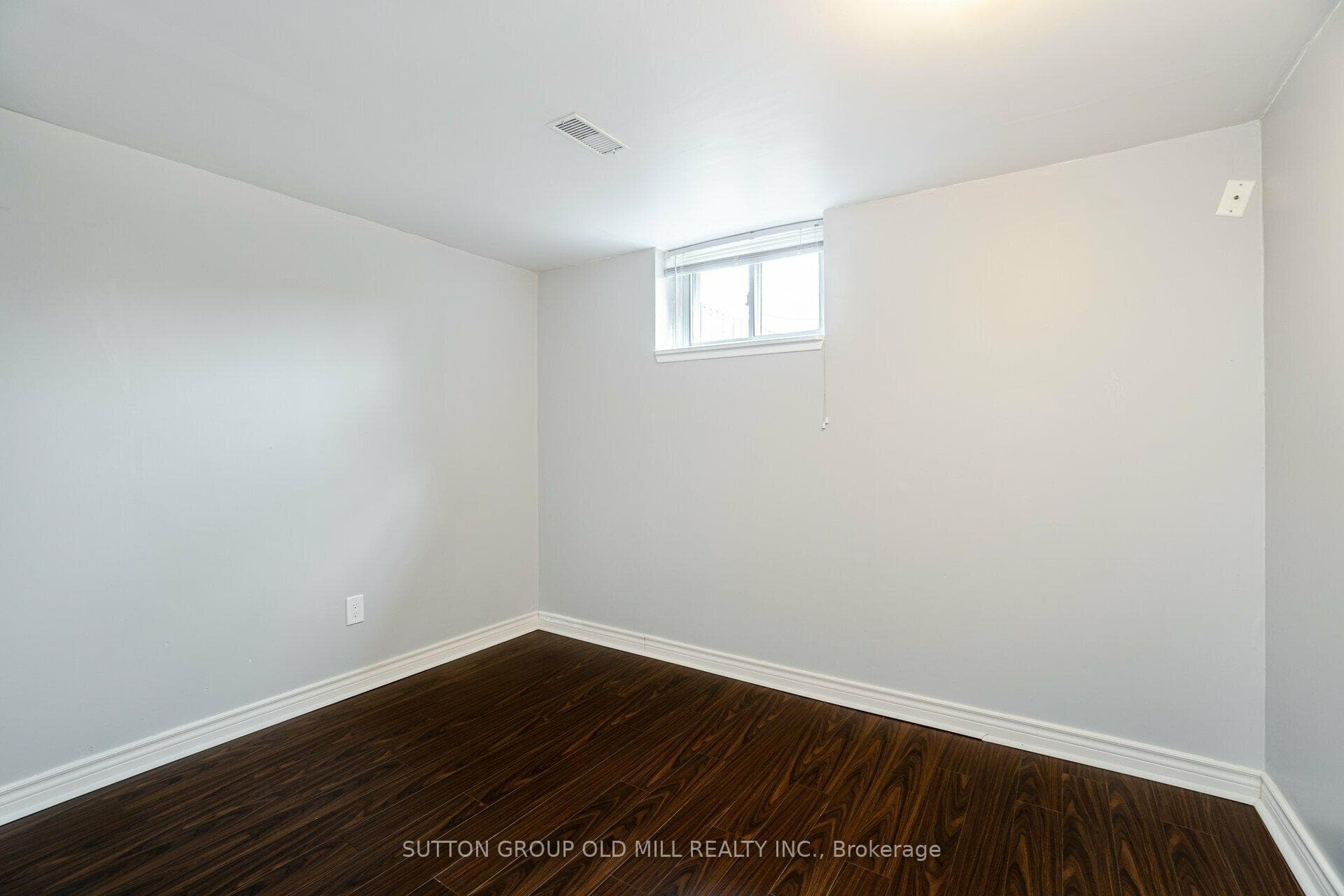 5 Applefield Drive Unit Lower photo 23