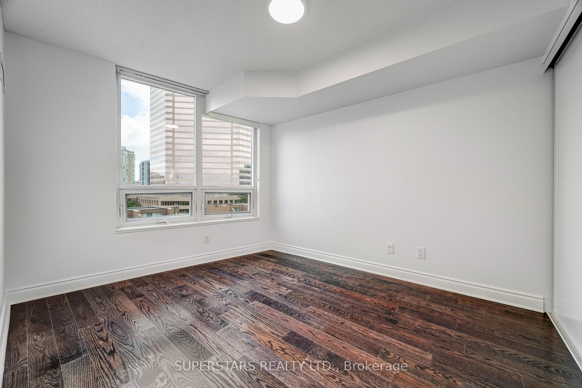 25 Greenview Avenue Unit 524 photo 21