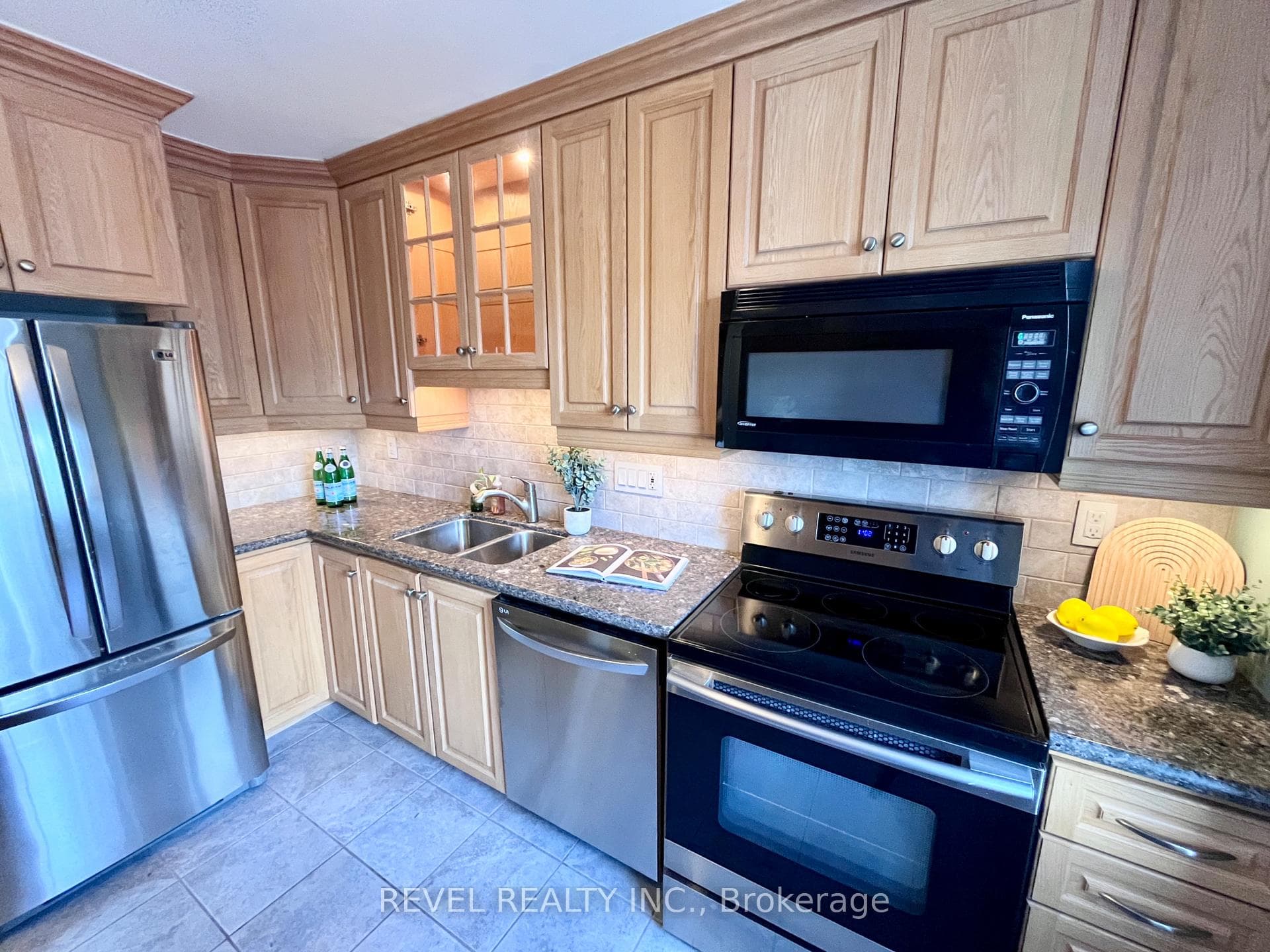 Oak Cabinetry