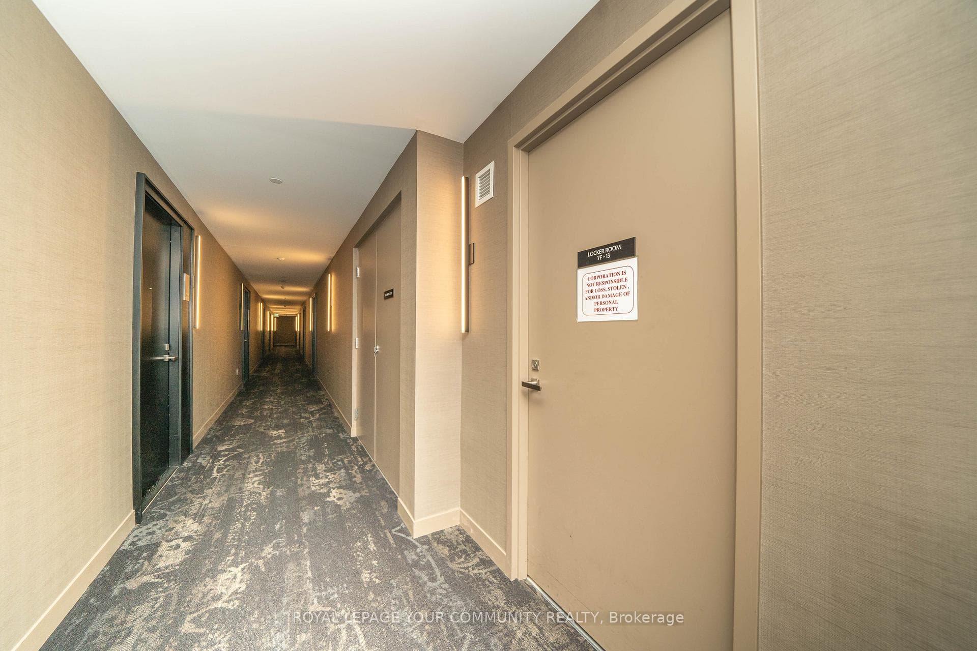 31 Tippett Road Unit 705 photo 27