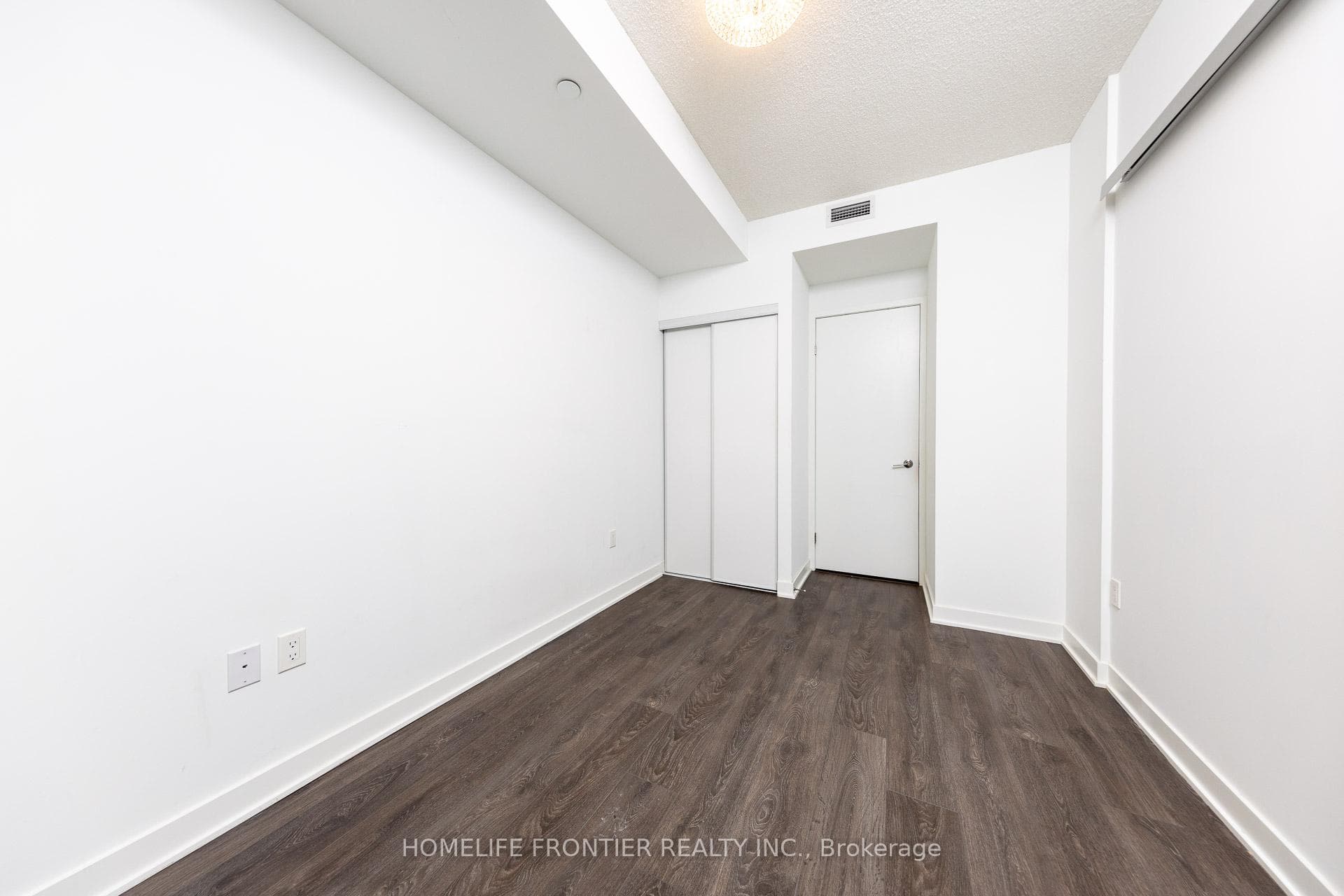115 Blue Jays Way Unit 605 photo 12