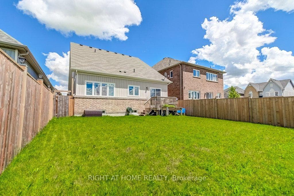 16 Jenkins Street photo 35