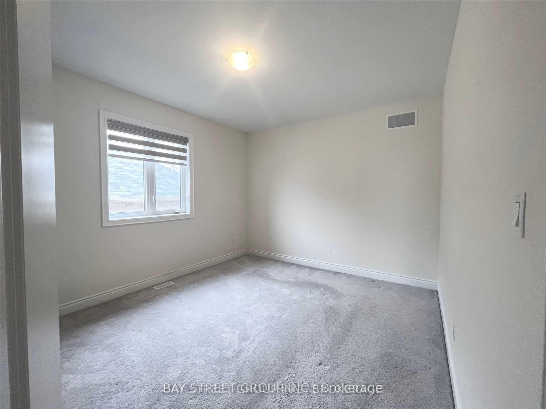 83 Muirfield Drive photo 29