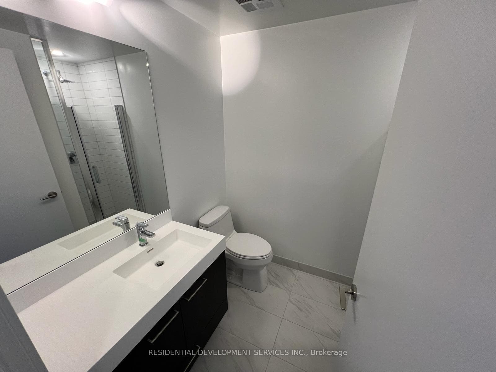 3100 Keele Street Unit 620 photo 11