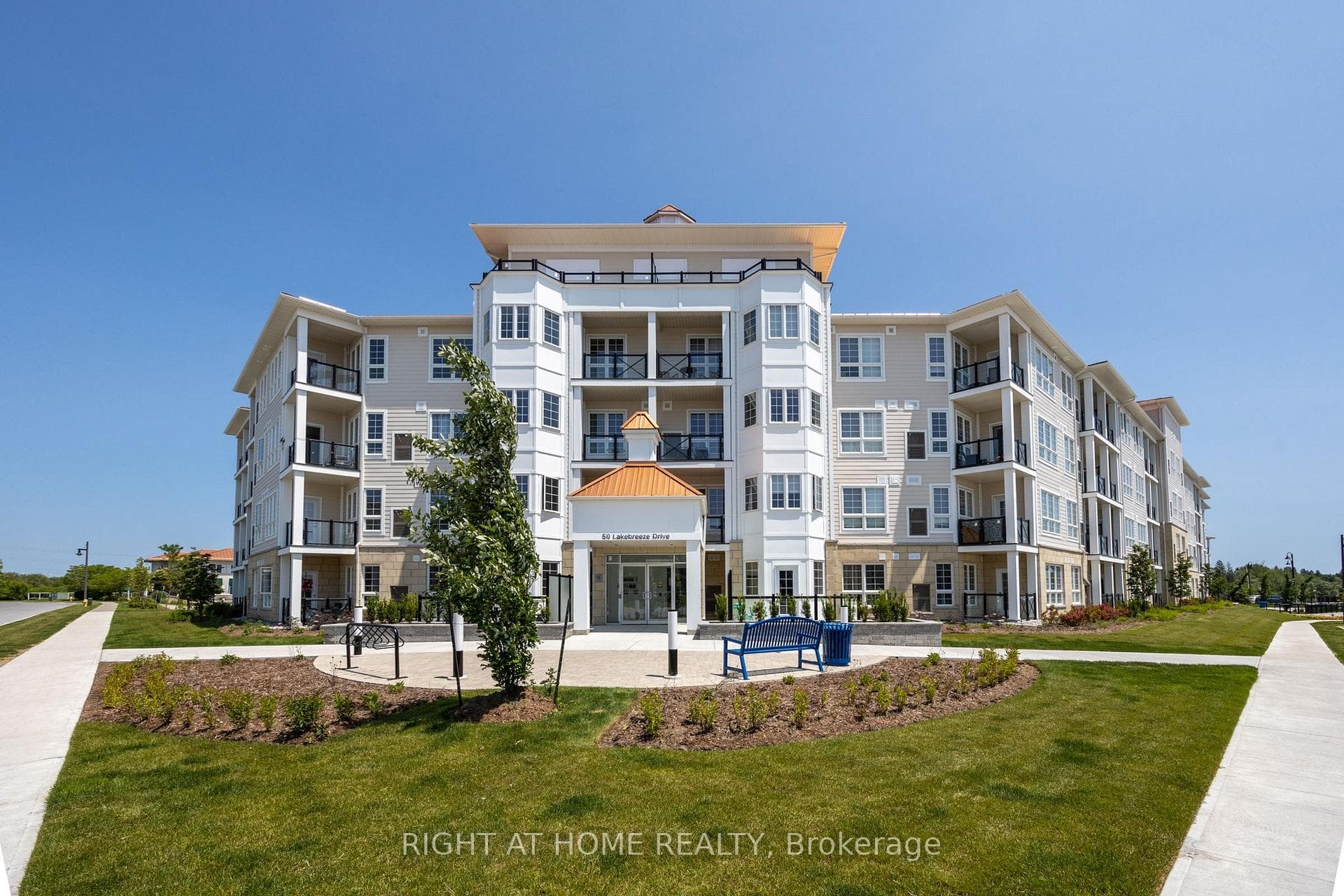 50 Lakebreeze Drive Unit 402 photo 1