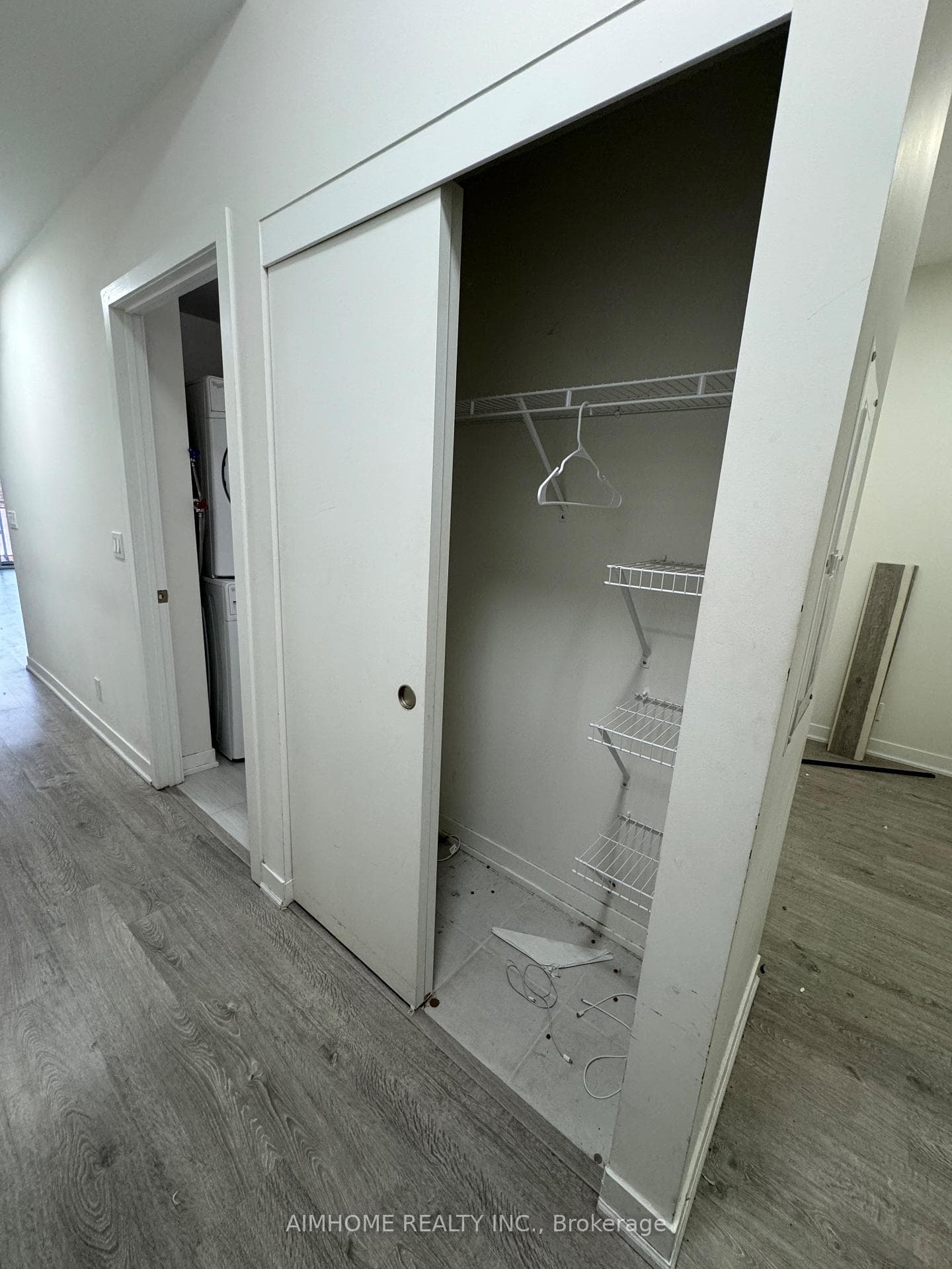 10 Willison Square Unit 706 photo 10