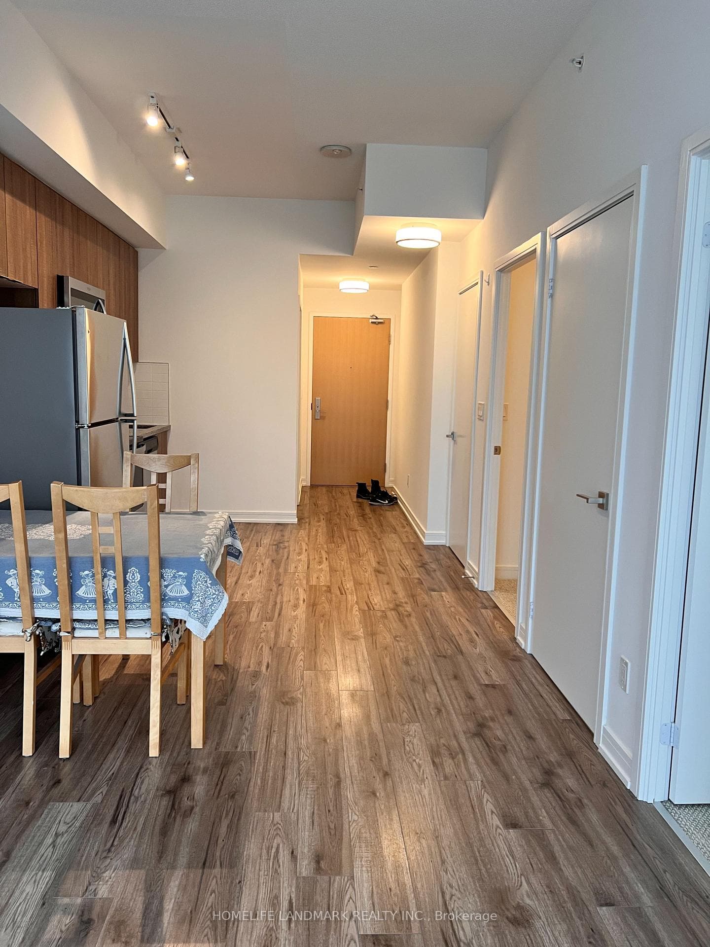 621 Sheppard Avenue Unit 701 photo 5
