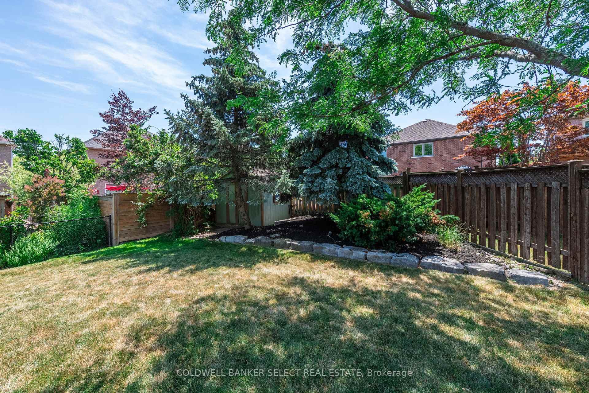 32 Coolspring Crescent photo 31