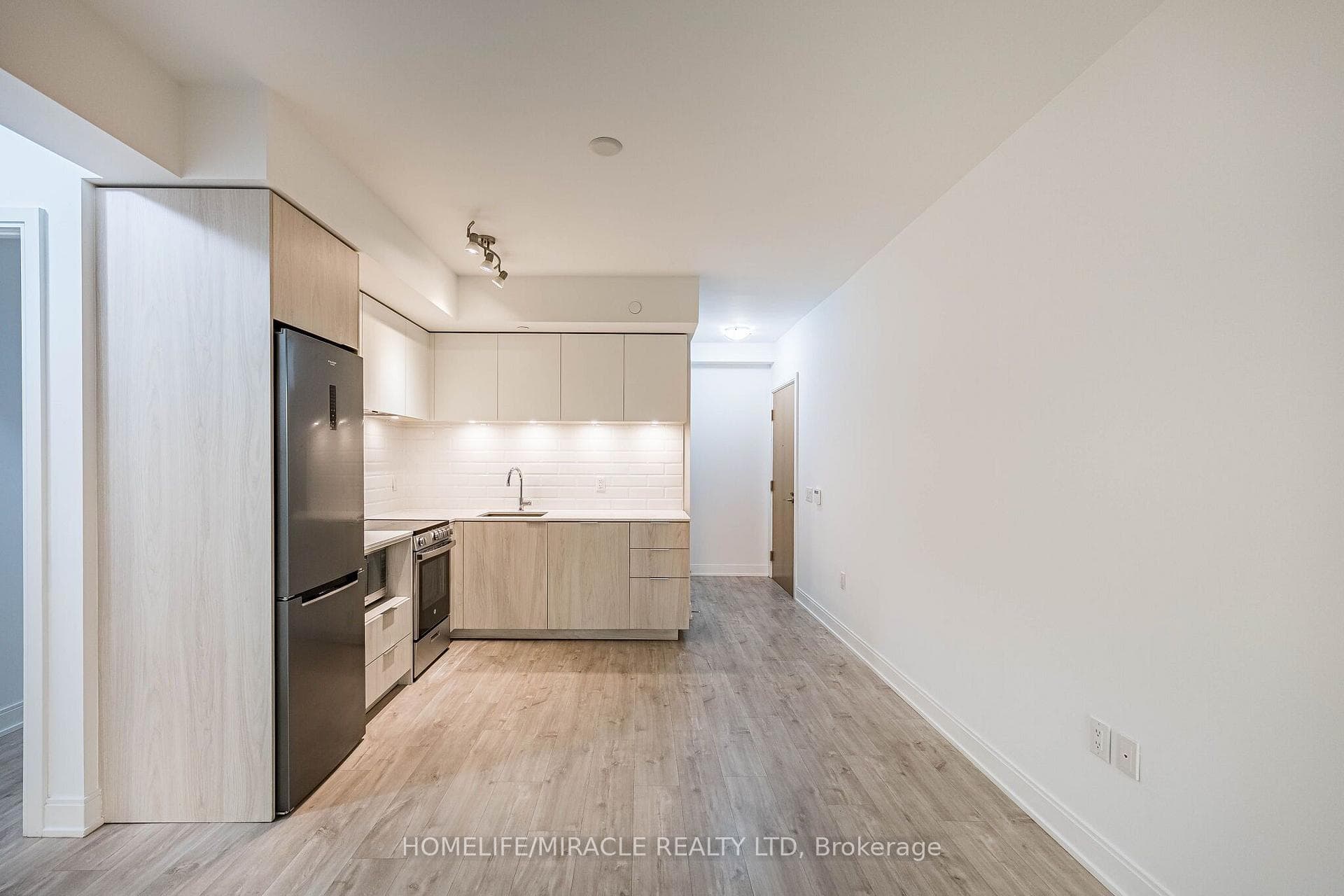 65 Annie Craig Drive Unit 303 photo 17