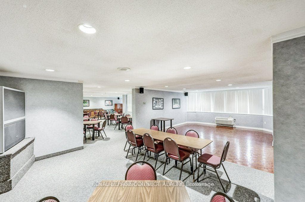121 Ling Road Unit 601 photo 31