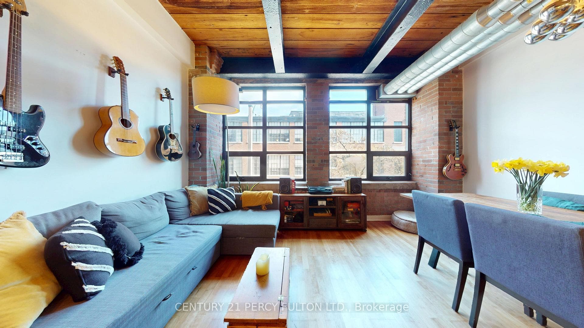 43 Hanna Avenue Unit 217 photo 5