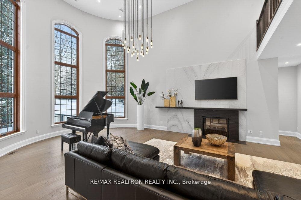 14705 Jane Street photo 15