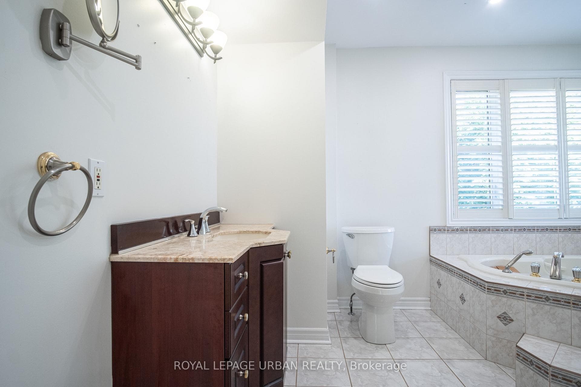 17 Valentine Drive photo 28