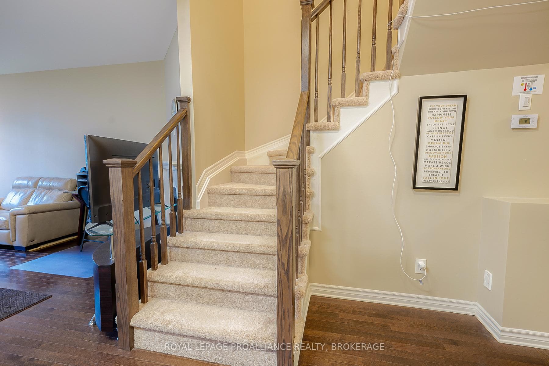 1341 TREMONT Drive photo 18