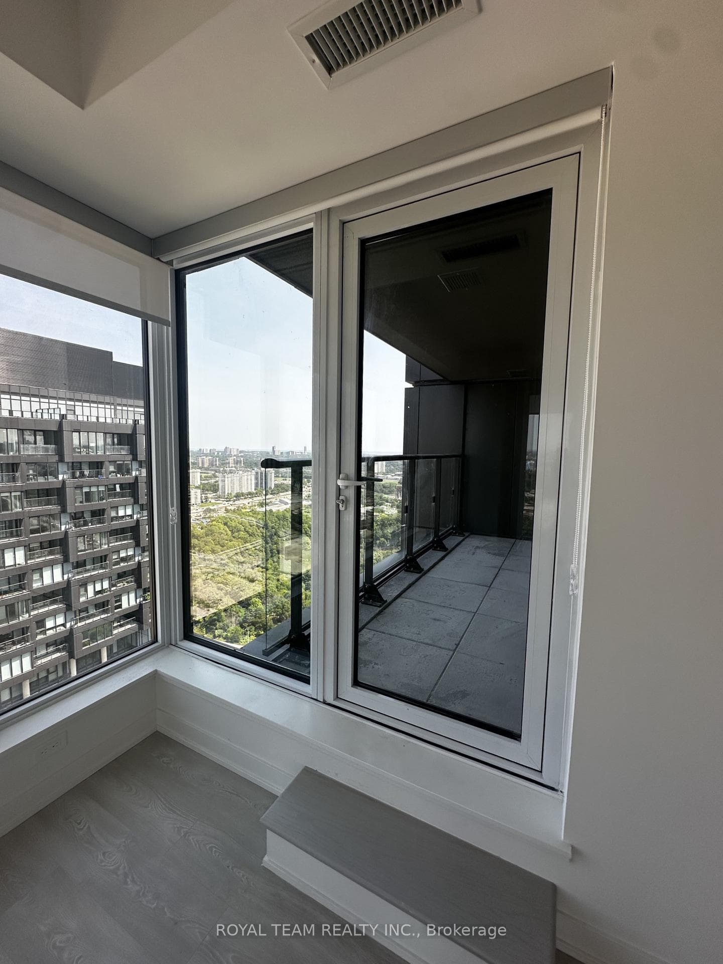 1 Quarrington Lane Unit 3409 photo 11