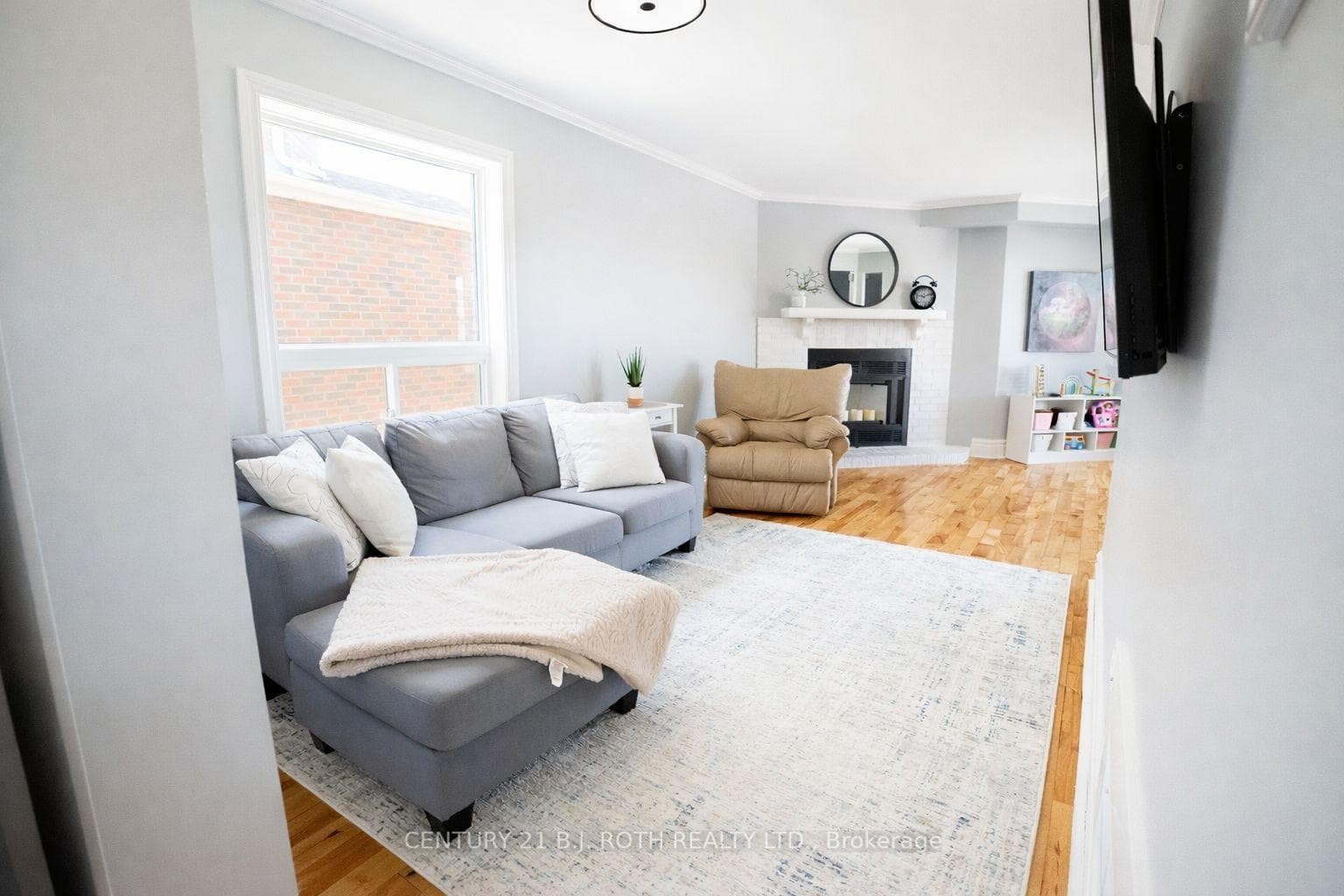 9 Laidlaw Drive photo 10