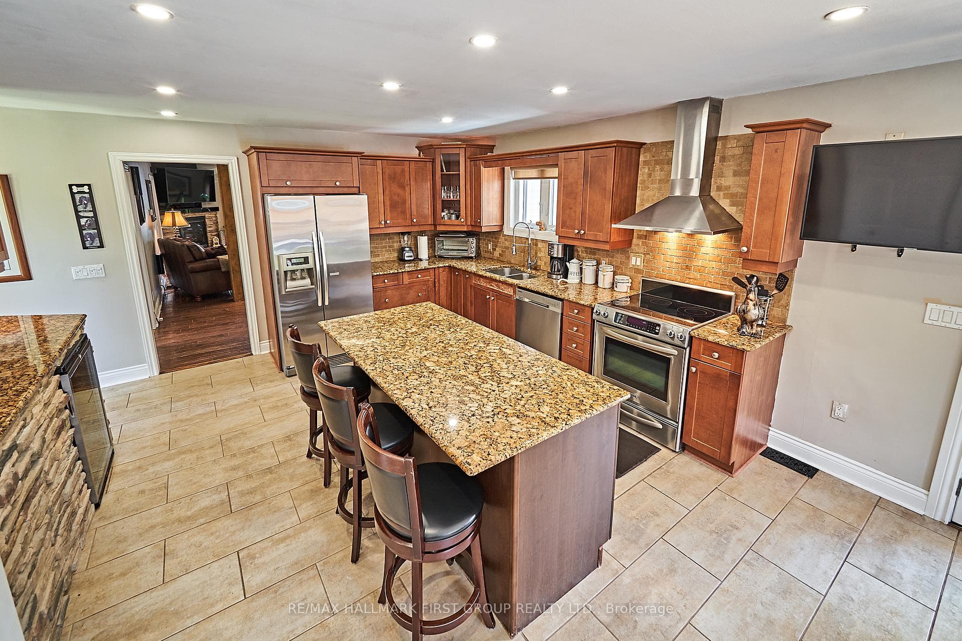 7960 John Street photo 29