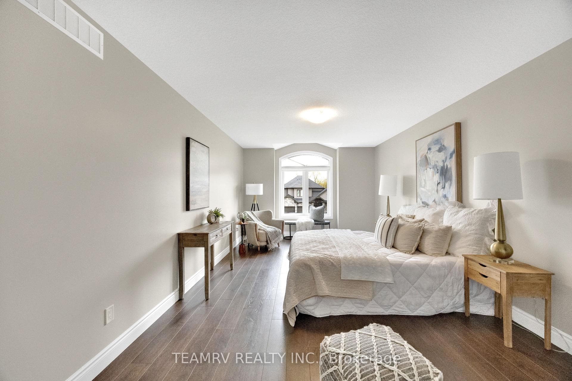 382 Masters Drive photo 18