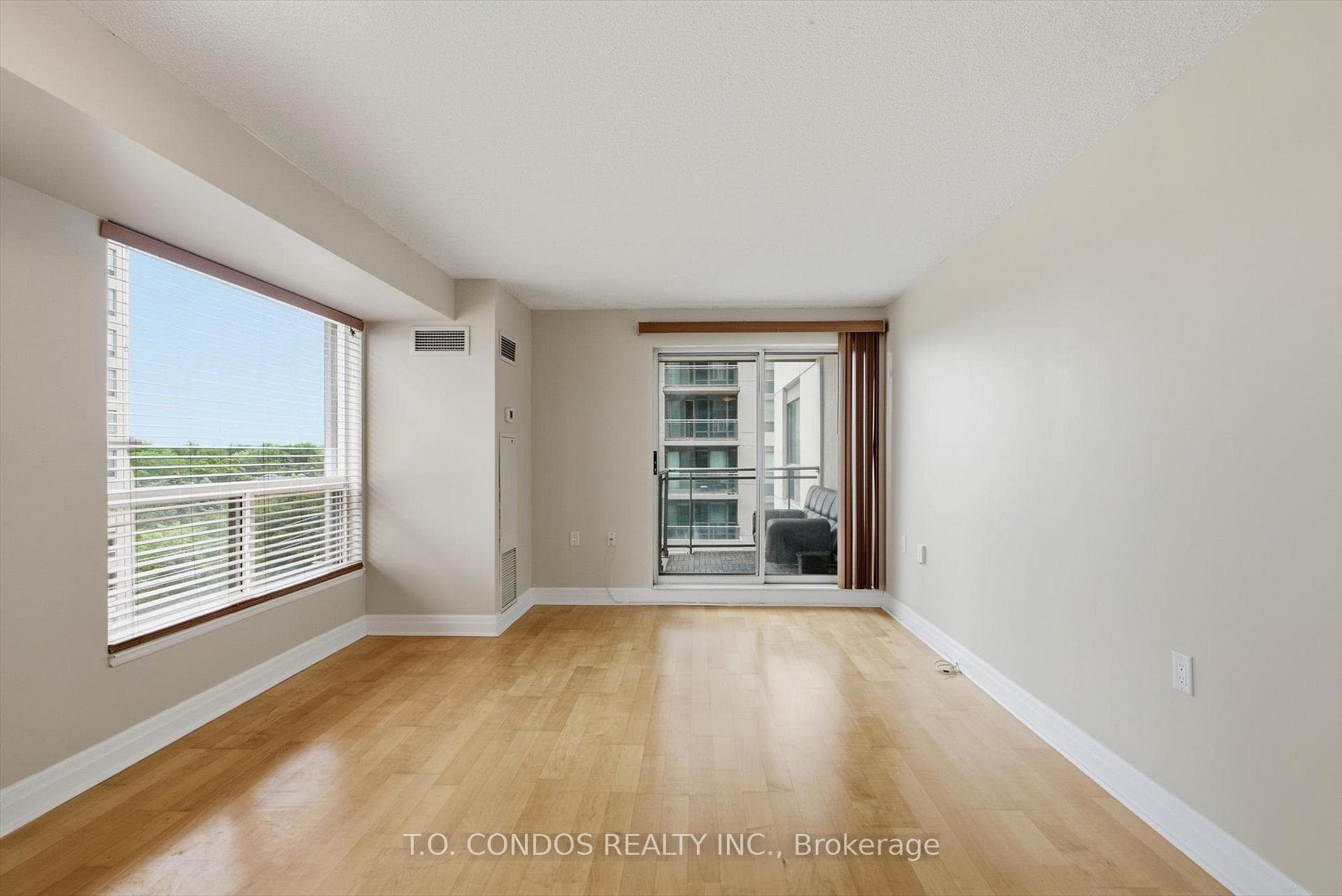 21 Hillcrest Avenue Unit 601 photo 5