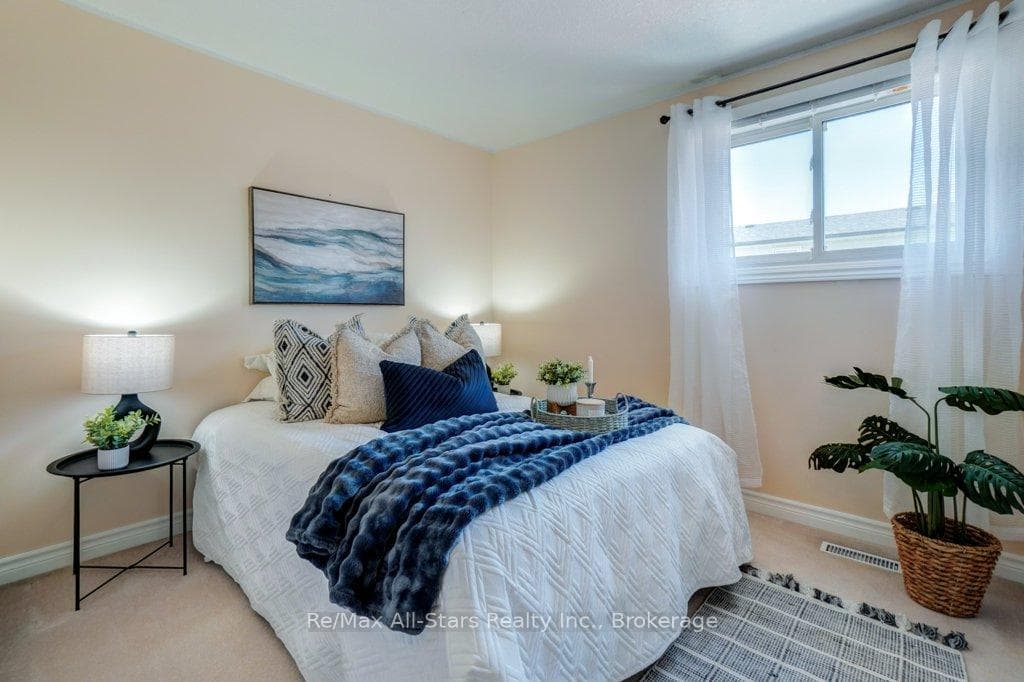 15 Edwin Street photo 24