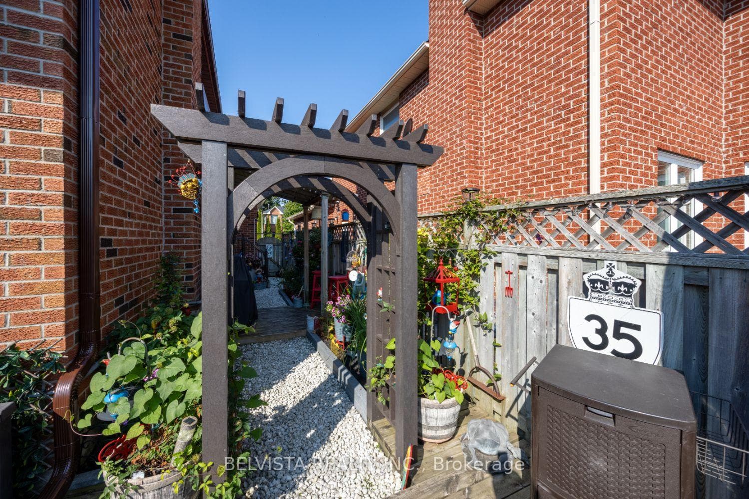 1091 Rouge Valley Drive photo 38