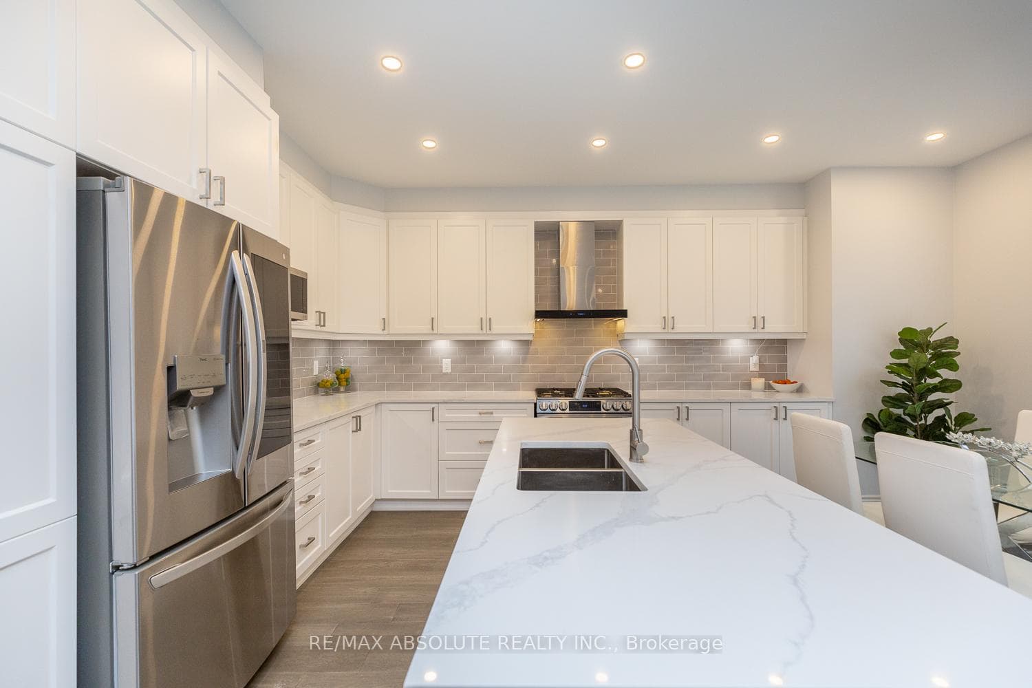 1019 Apolune Street photo 16