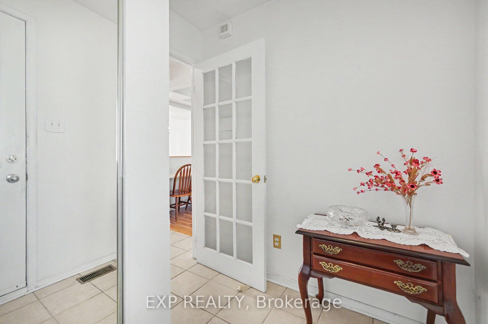 61 Monterey Drive photo 3