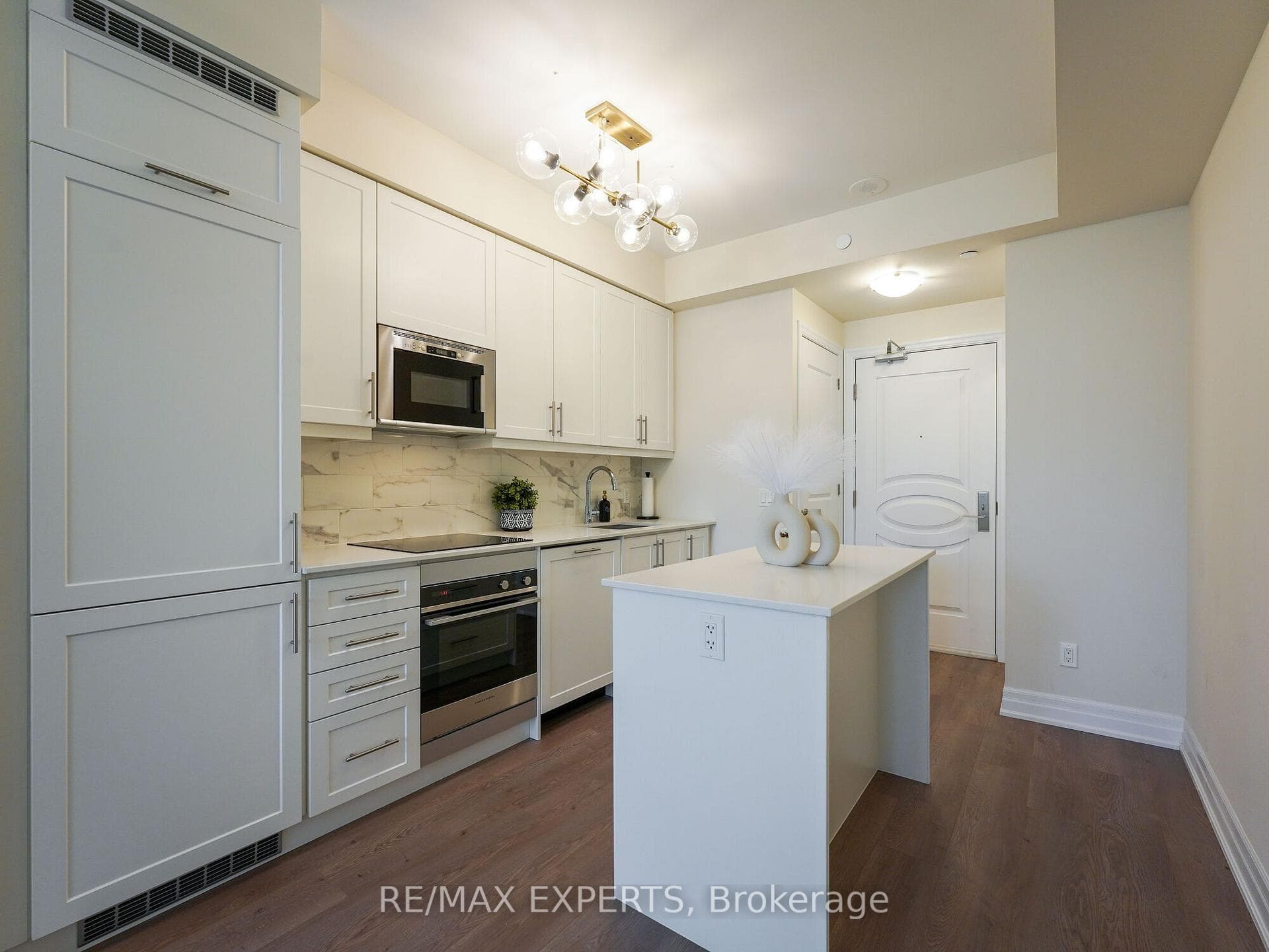 9085 Jane Street Unit 502 photo 15