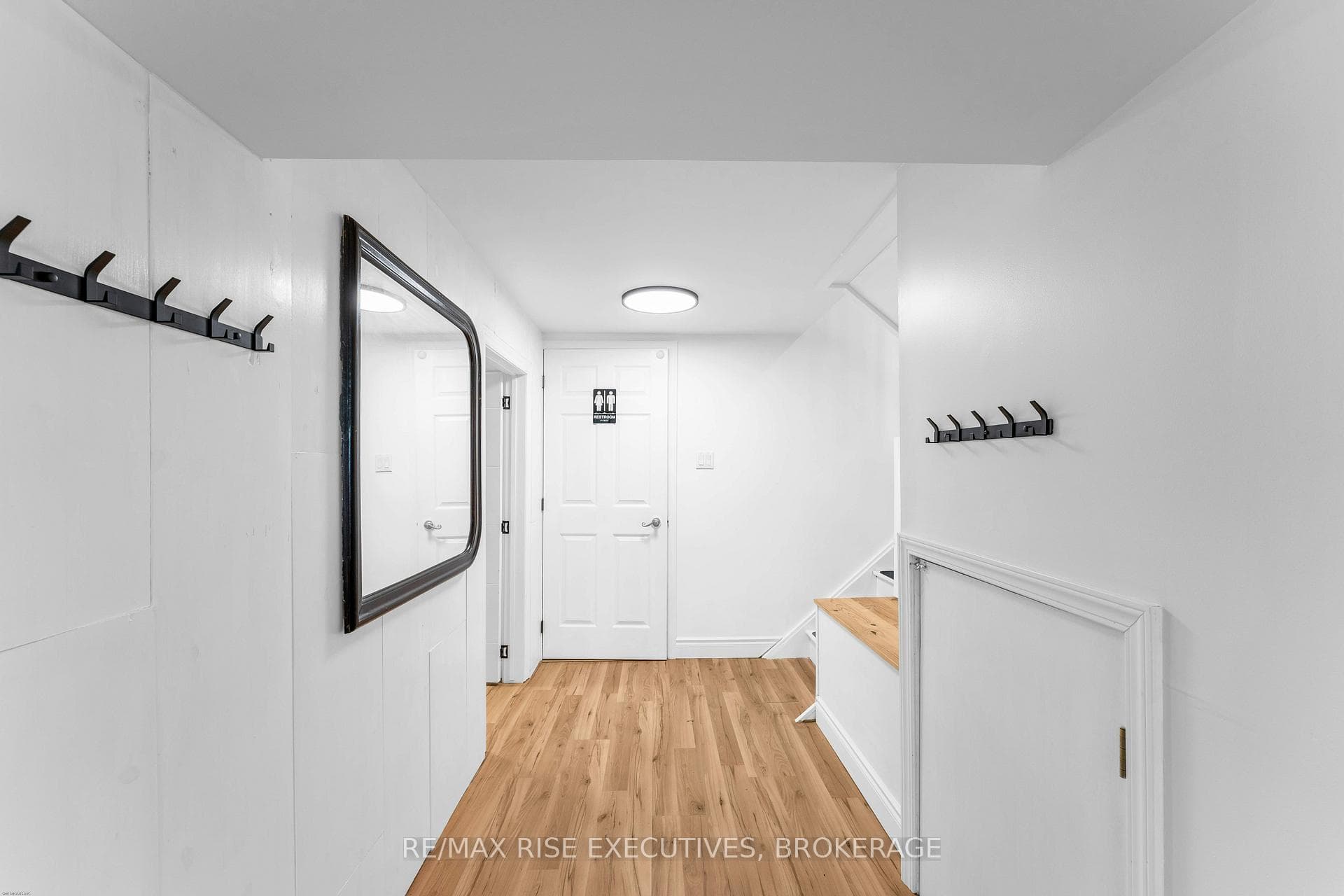 3519 Princess Street photo 30