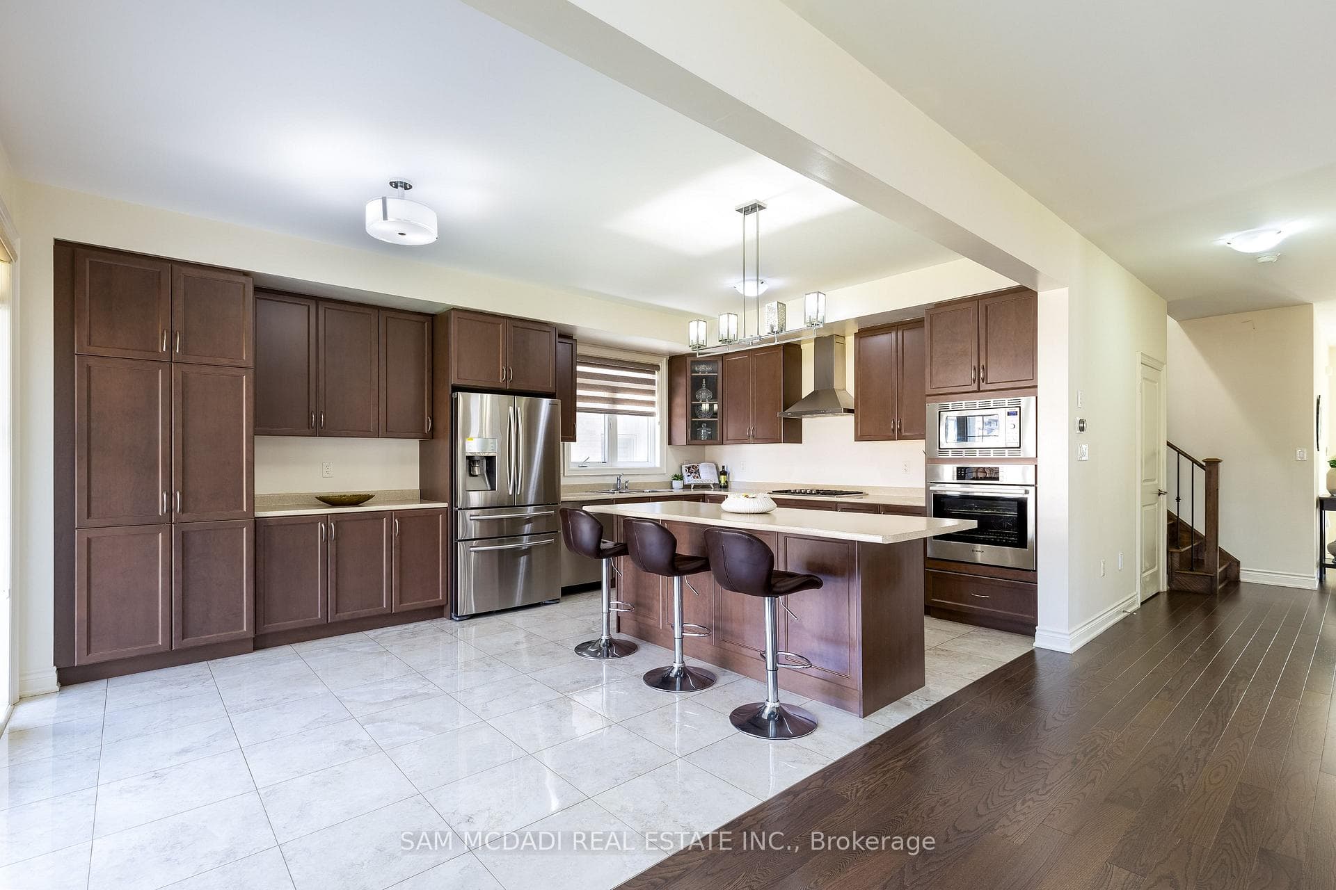 17 Mugford Crescent photo 9