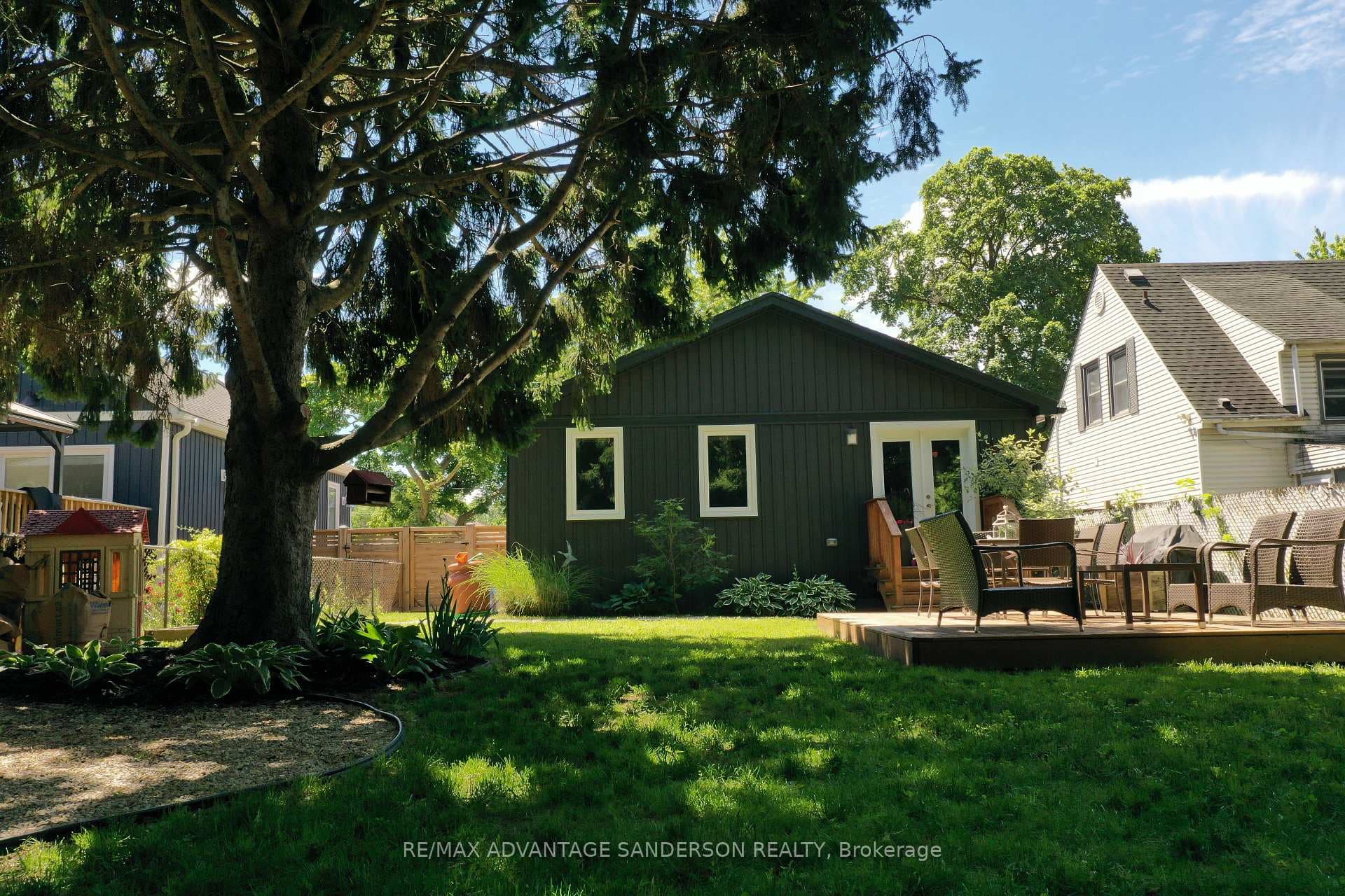1226 Wilton Avenue photo 9