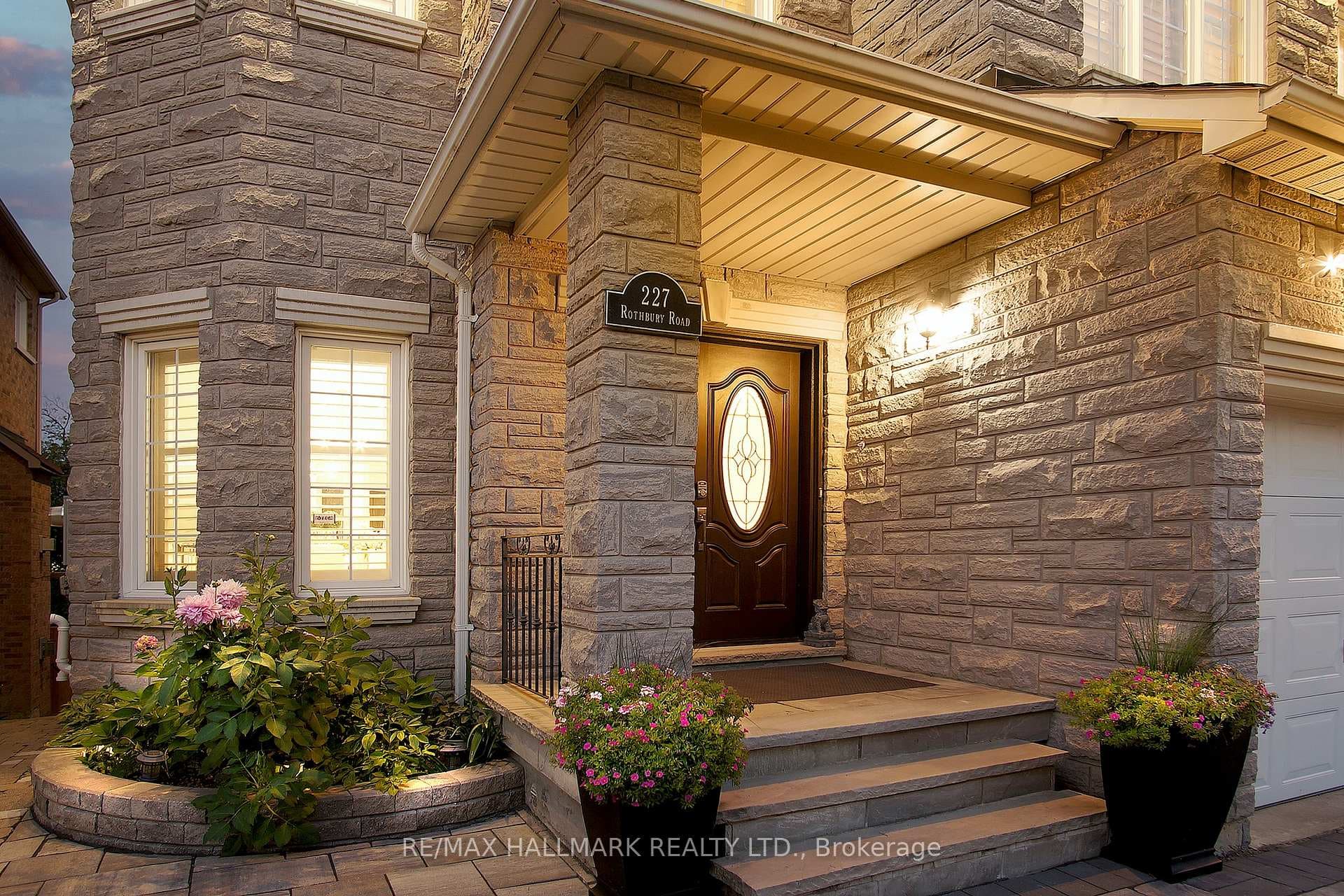 227 Rothbury Road photo 3