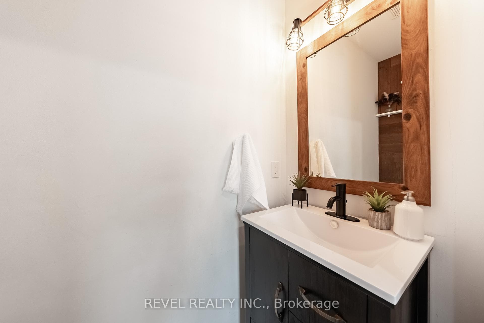 26 Dawson Crescent photo 13